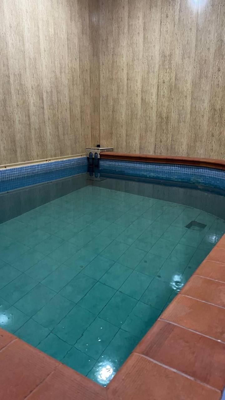 Hotel Спортохота à Tcherkassy Extérieur photo