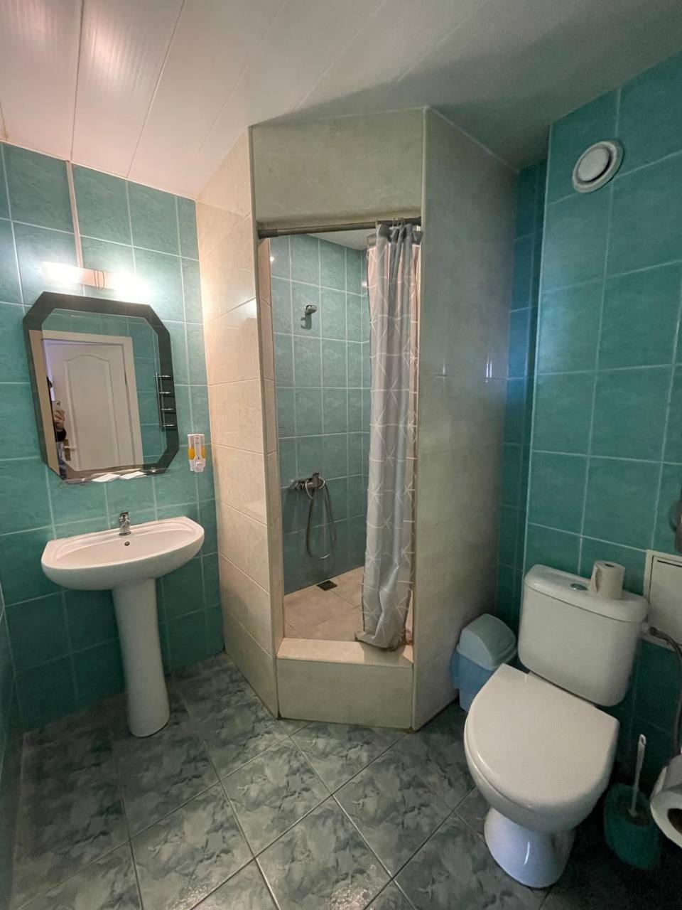 Hotel Спортохота à Tcherkassy Extérieur photo